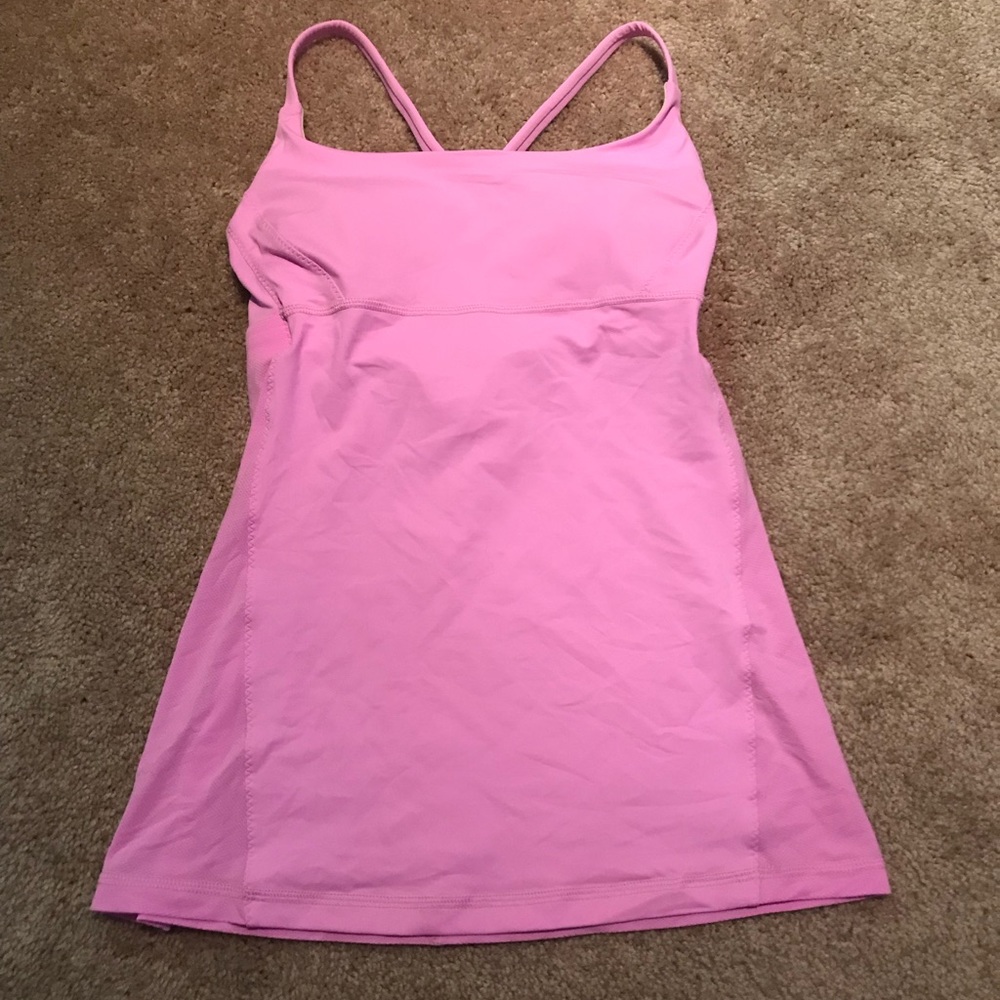 Lululemon cross back top!